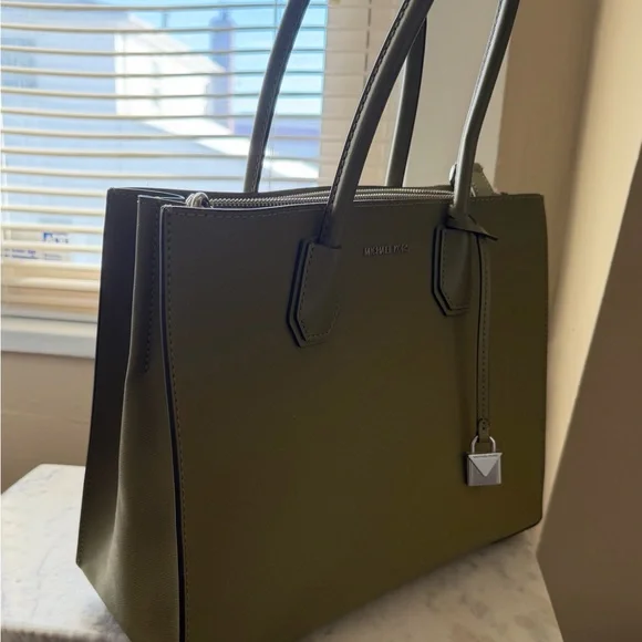 Michael Kors Sage Green Tote - Picture 7 of 8